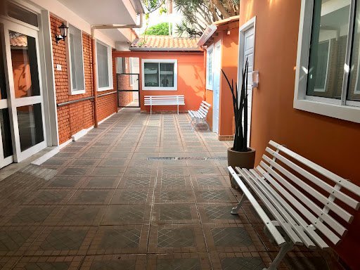 casa-de-repouso-visa-residencial-para-idosos-alto-da-boa-vista-sao-paulo-fachada.jpg